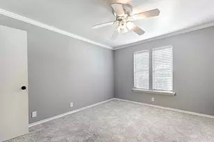 2601 Country Pl, Carrollton, TX 75006 - Photo 15
