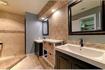 2601 Country Place, Carrollton, TX 75006 - Photo 11