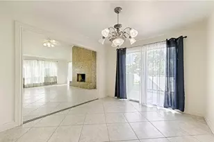 2601 Country Pl, Carrollton, TX 75006 - Photo 7