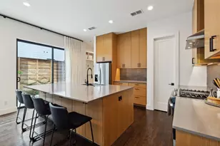 2004 Prairie Ave, Dallas, TX 75204 - Photo 9