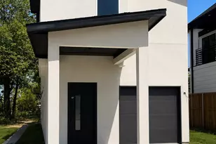 406 Bobbie St, Dallas, TX 75203 - Photo 1