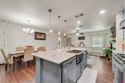 4024 Calmont Avenue, Fort Worth, TX 76107 - Photo 3