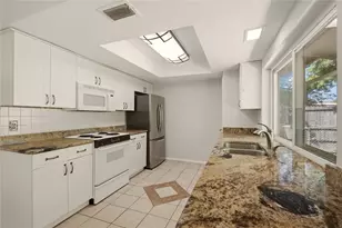 2015 Inverness Dr, Carrollton, TX 75007 - Photo 3