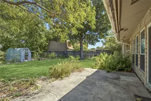 2015 Inverness Dr, Carrollton, TX 75007 - Photo 19