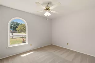 2015 Inverness Dr, Carrollton, TX 75007 - Photo 15