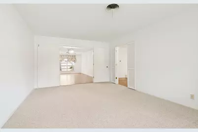 608 W Cheryl Avenue, Hurst, TX 76053 - Photo 3