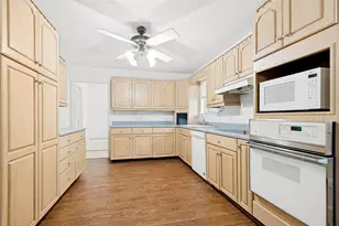 608 W Cheryl Ave, Hurst, TX 76053 - Photo 11