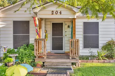 204 W 7th Street, Irving, TX 75060 - Photo 5