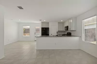11855 Gabbro Drive, Justin, TX 76247 - Photo 7