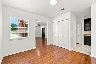 2759 Avon St, Dallas, TX 75211 - Photo 9