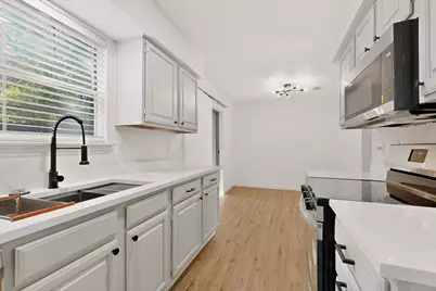 925 Cedar Terrace, Cedar Hill, TX 75104 - Photo 9