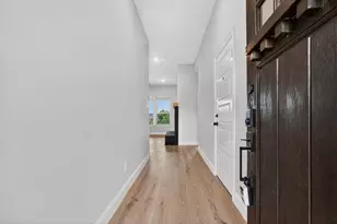 430 Wilkerson Ln, Justin, TX 76247 - Photo 5