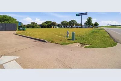 150 S J Elmer Weaver Freeway, Cedar Hill, TX 75104 - Photo 5