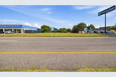 150 S J Elmer Weaver Freeway, Cedar Hill, TX 75104 - Photo 3