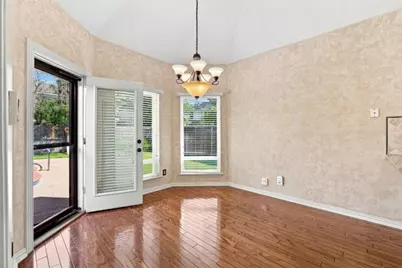 3310 Moss Creek Drive, Grapevine, TX 76051 - Photo 11