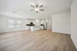 3504 Bastrop Dr, Farmersville, TX 75442 - Photo 5