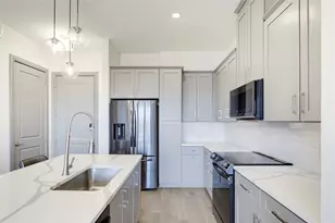 2700 Old Denton Rd, Carrollton, TX 75007 - Photo 7