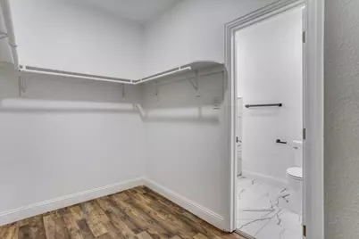 2726 Carpenter Avenue, Dallas, TX 75215 - Photo 13