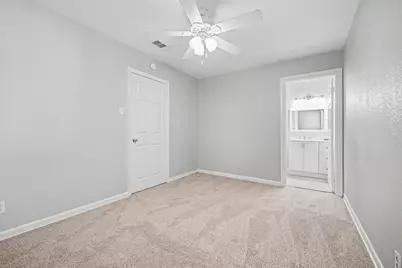 2010 Glenhaven Street, Arlington, TX 76010 - Photo 9