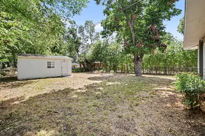 2010 Glenhaven Street, Arlington, TX 76010 - Photo 15