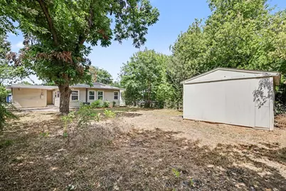 2010 Glenhaven Street, Arlington, TX 76010 - Photo 17