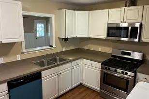 319 E Holley St, Mesquite, TX 75149 - Photo 9