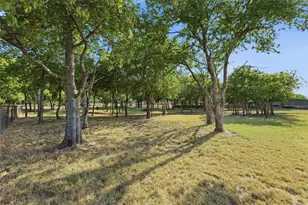 8033 Lax Dr, Fort Worth, TX 76126 - Photo 13