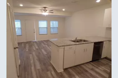 709 S 5th Street #1, Bonham, TX 75418 - Photo 3