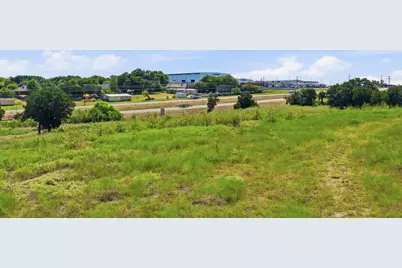 135 Indian Mountain Court, Granbury, TX 76048 - Photo 17