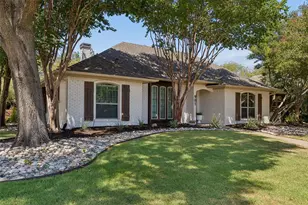 901 Autumn Lake Dr, Allen, TX 75002 - Photo 9