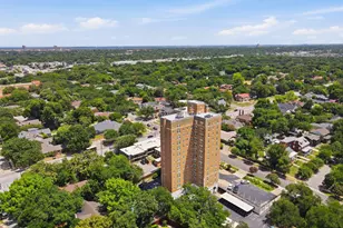 2306 Park Pl Ave, Fort Worth, TX 76110 - Photo 33
