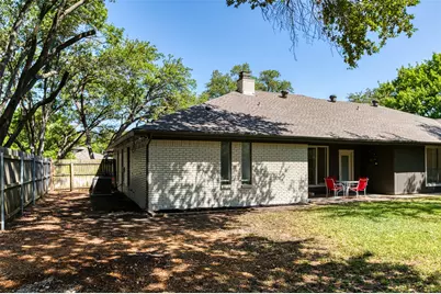 6851 Shorecrest Court, Fort Worth, TX 76132 - Photo 35