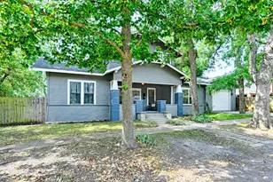 309 W Walnut St, Whitewright, TX 75491 - Photo 33