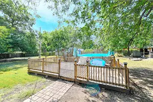 309 W Walnut St, Whitewright, TX 75491 - Photo 29