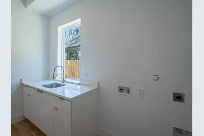2706 Valentine Street, Dallas, TX 75215 - Photo 19