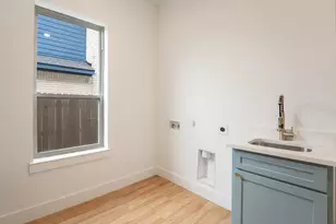 3041 Valentine St, Dallas, TX 75215 - Photo 21