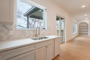 3041 Valentine St, Dallas, TX 75215 - Photo 19