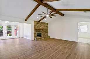 4036 Los Robles Dr, Plano, TX 75074 - Photo 5