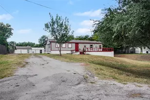 121 Pawnee Trail, Weatherford, TX 76087 - Photo 1