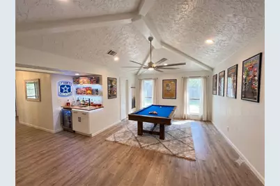 2200 Sand Creek Court, Arlington, TX 76006 - Photo 3