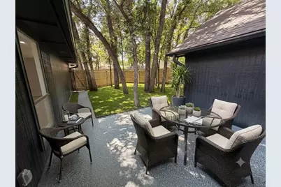 2200 Sand Creek Court, Arlington, TX 76006 - Photo 5