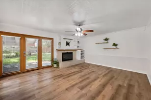 7520 Weatherwood Ct, Fort Worth, TX 76133 - Photo 25
