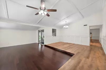 7520 Weatherwood Court, Fort Worth, TX 76133 - Photo 3