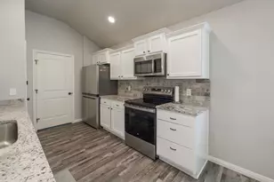 1839 Sweetwater Ln, Abilene, TX 79602 - Photo 9