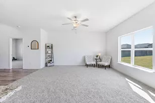122 Austin Ave, Venus, TX 76084 - Photo 7