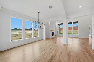 205 Hunters Gln Wy, Allen, TX 75013 - Photo 9