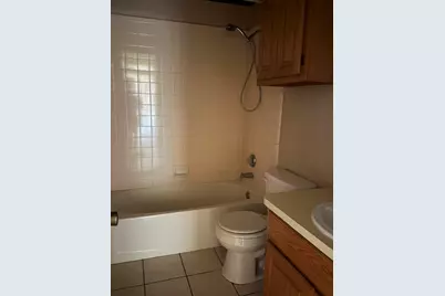 1511 Sunflower Lane, Granbury, TX 76048 - Photo 11