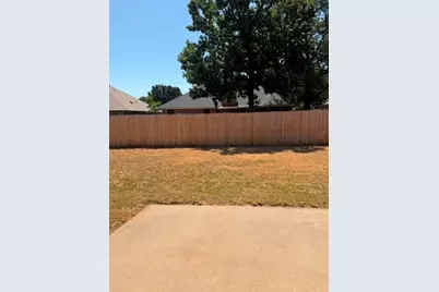 1511 Sunflower Lane, Granbury, TX 76048 - Photo 13