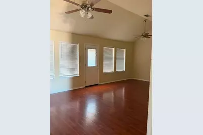 1511 Sunflower Lane, Granbury, TX 76048 - Photo 7