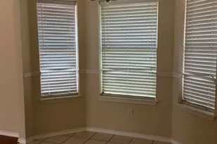1511 Sunflower Ln, Granbury, TX 76048 - Photo 5